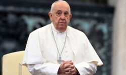 پاپ فرانسیس درگذشت