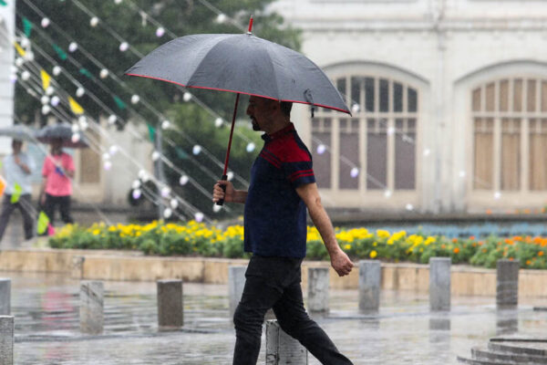 رگبار باران و وزش باد شدید در گیلان و مازندران